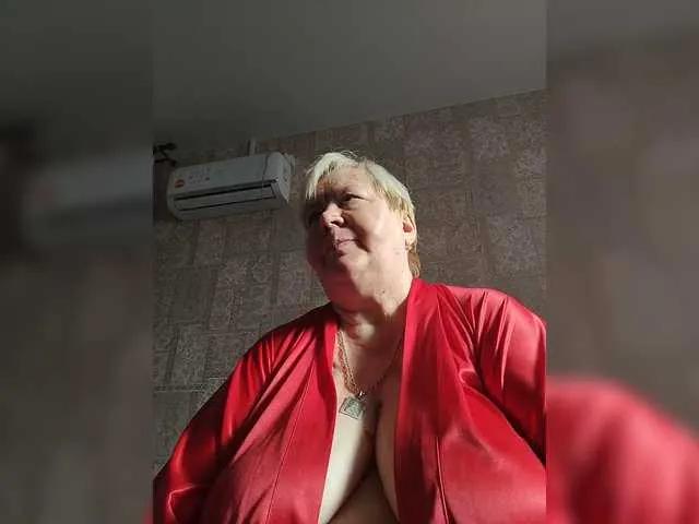 Alena61 on BongaCams