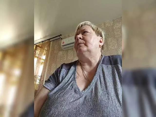 Alena61 on BongaCams