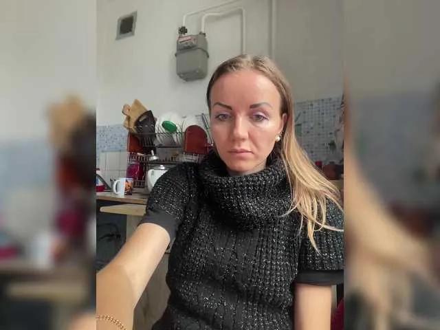 Alenushka888 on BongaCams
