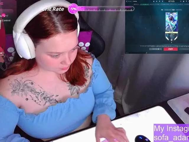 AlinaAdams on BongaCams