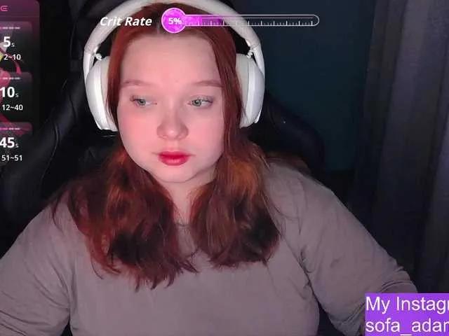 AlinaAdams on BongaCams