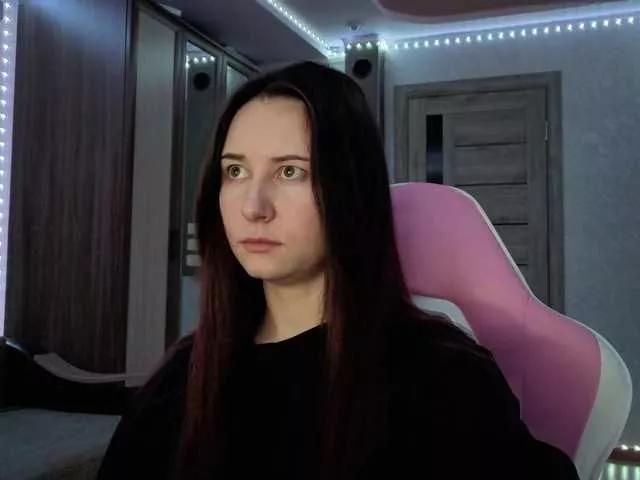 Alisa21-1 on BongaCams