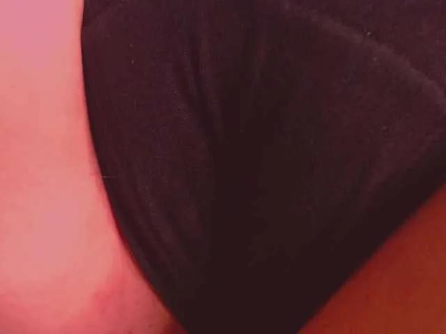 amazingtits-5D on BongaCams