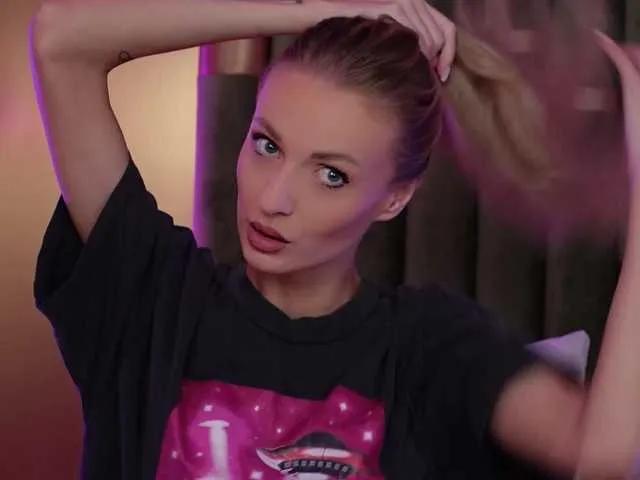 AmeliaAngell on BongaCams