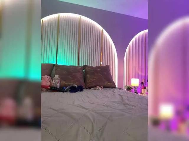 AmyBunnyy on BongaCams