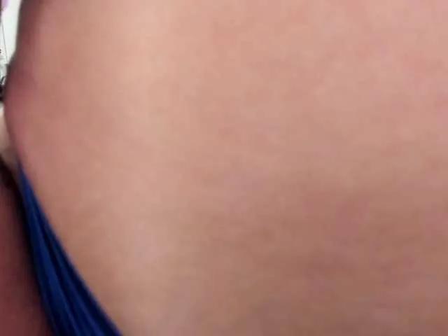 anawatson on BongaCams