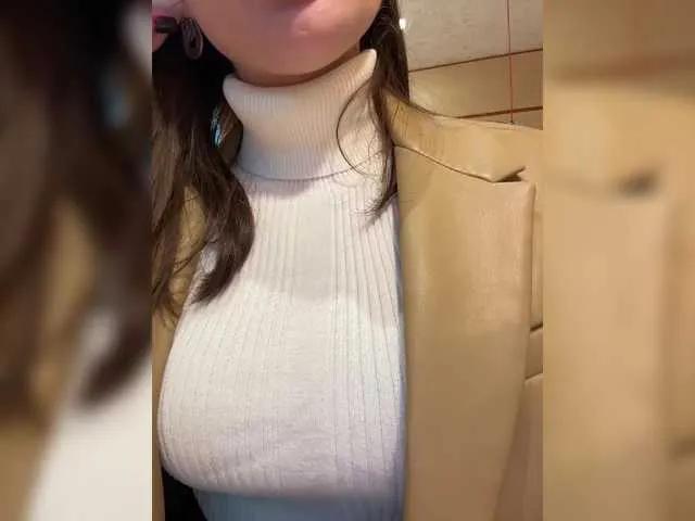 Angel-VICT0RY on BongaCams