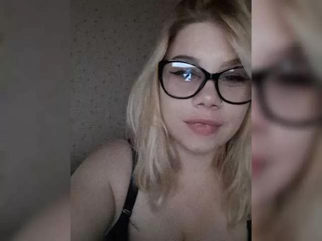 Angelag on BongaCams