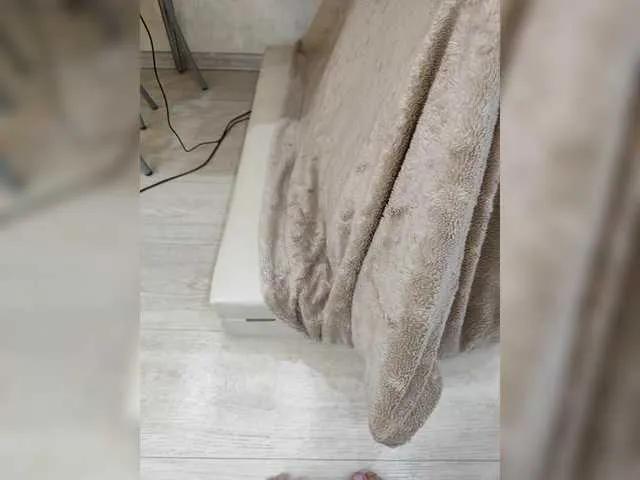 Angelia22 — Men with a sense of humor! Men who know what they want and how to please)