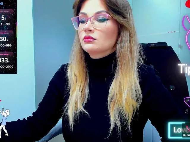 anyarosses on BongaCams