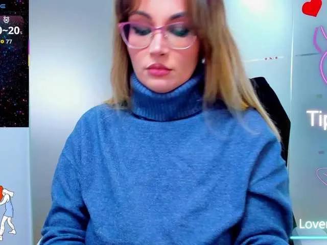 anyarosses on BongaCams