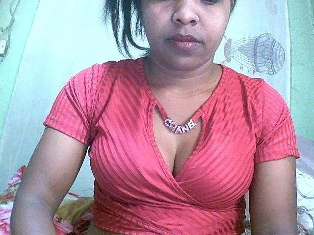 Asmonah on BongaCams