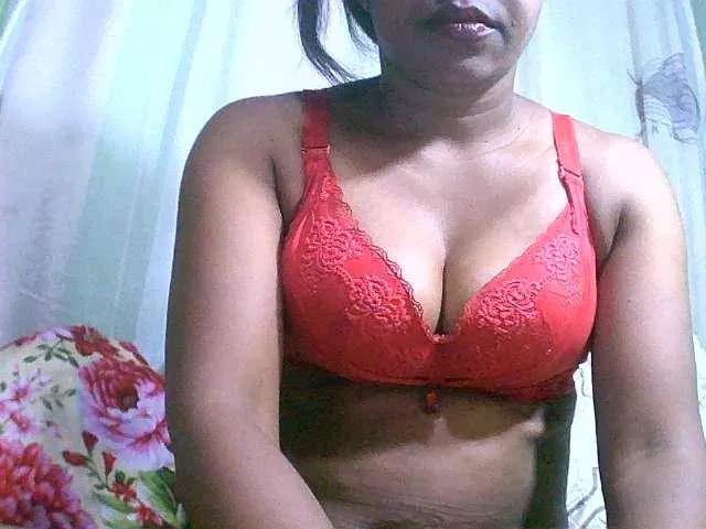 Asmonah on BongaCams