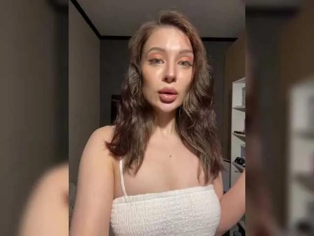 Azilanomi — Sense of humor, intelligence, erudition