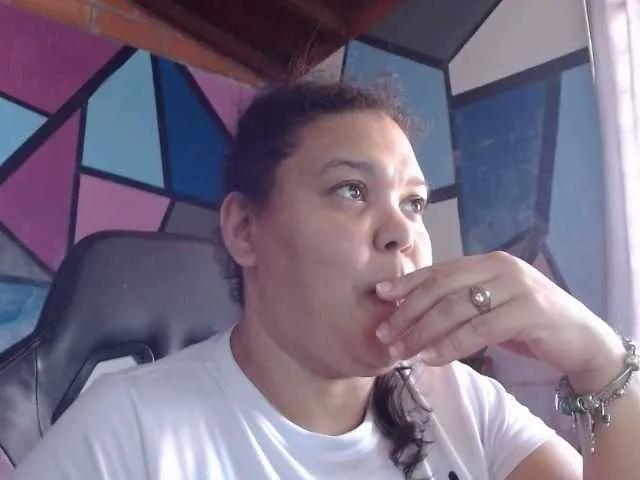 beautifulchubbyqueen on BongaCams