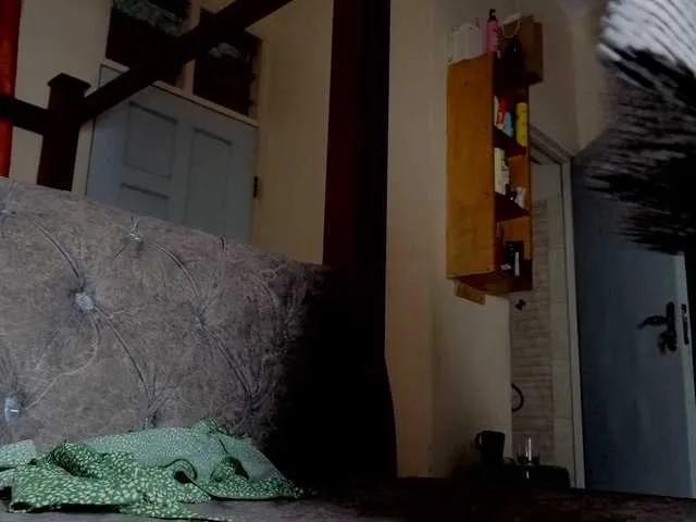 bigzonroe24 on BongaCams