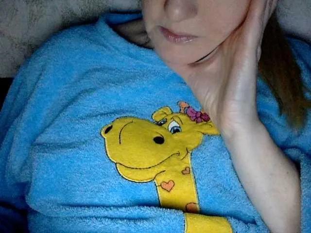 BlondyVio on BongaCams