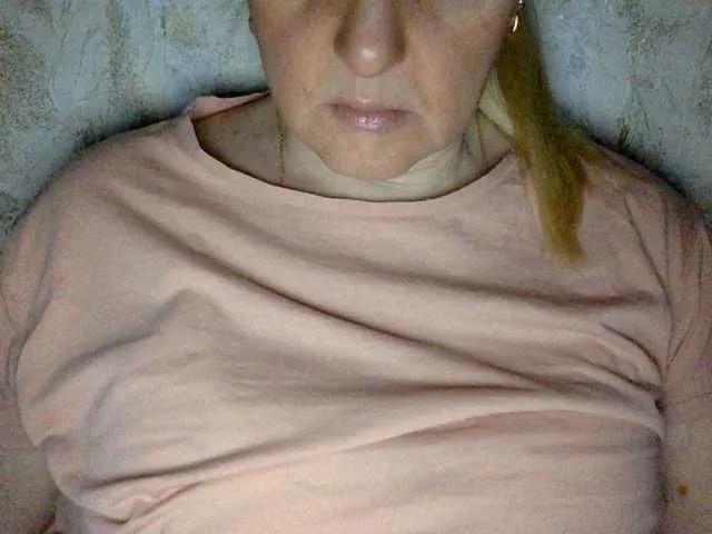 BlondyVio on BongaCams