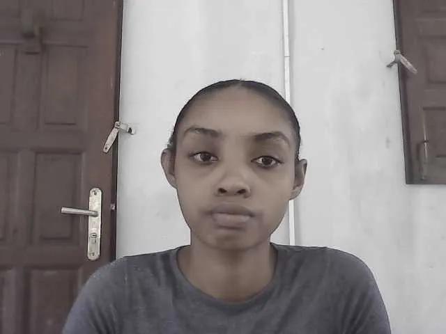 Brightness on BongaCams