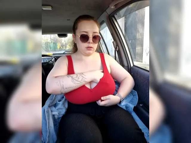 Caramel-pussy on BongaCams