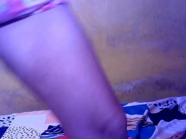 Carmela4u on BongaCams