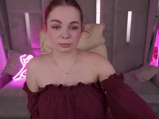 CarolinaDi on BongaCams