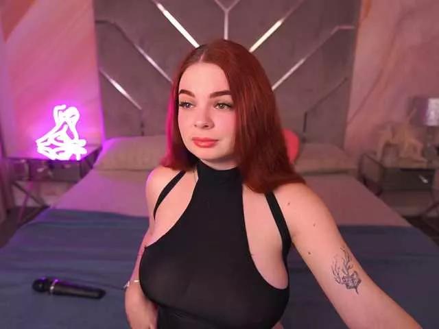 CarolinaDi on BongaCams