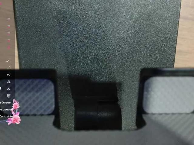 ChloeMelons on BongaCams