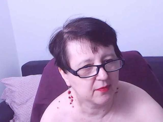 ChristaRose on BongaCams