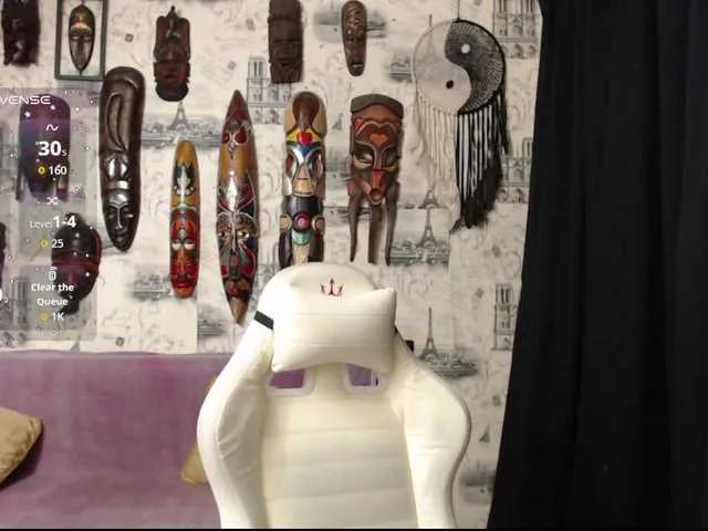 CrazyLaGirl on BongaCams