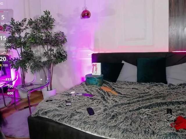 CreamyInk on BongaCams