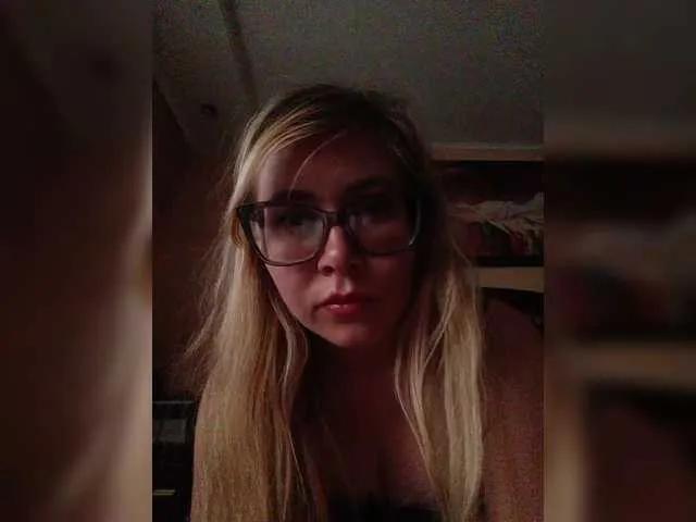 Crystal00Girl on BongaCams