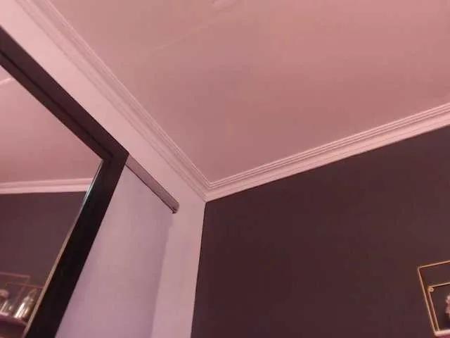 CrystalWoods94 on BongaCams