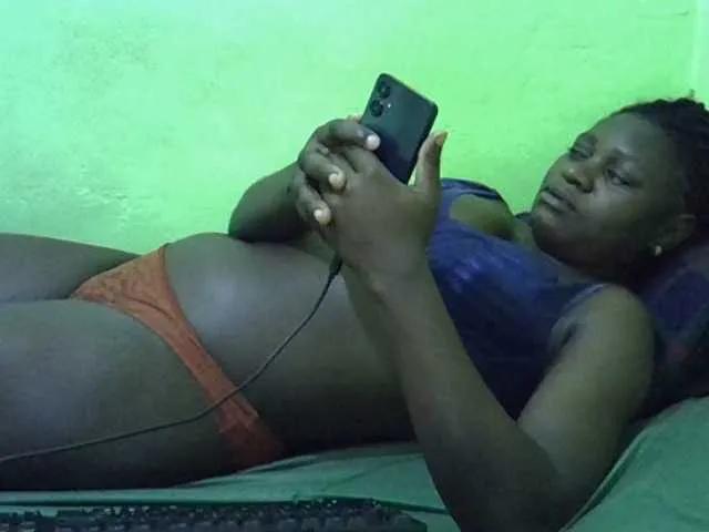 CUTE-LIZ on BongaCams