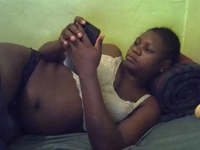 CUTE-LIZ on BongaCams