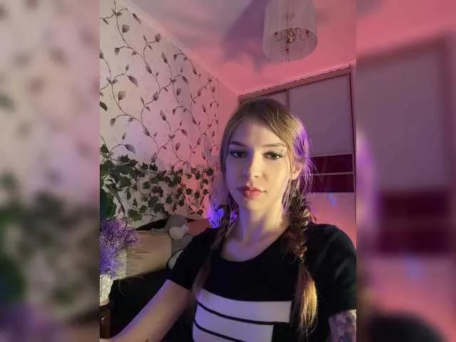 CutieDollBC on BongaCams