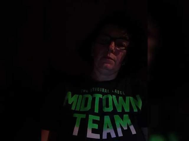 Danccee358 on BongaCams