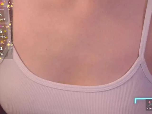 DiamondGoldie on BongaCams