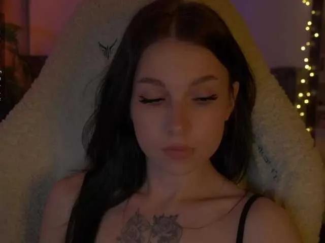 DrammaQueennnn on BongaCams