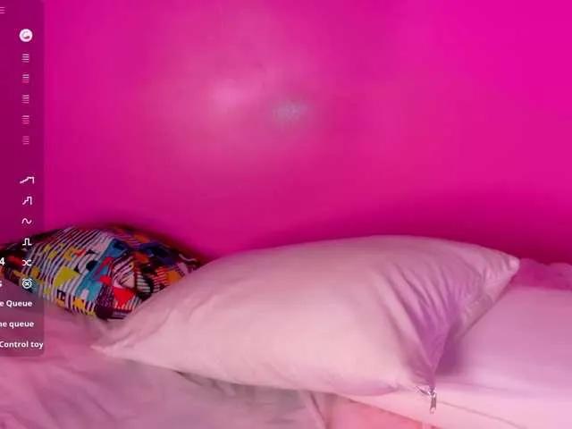 drooling4daddy on BongaCams