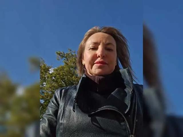 EditaMilf on BongaCams