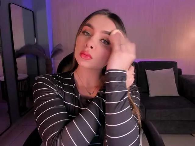 EloisaOlivero on BongaCams