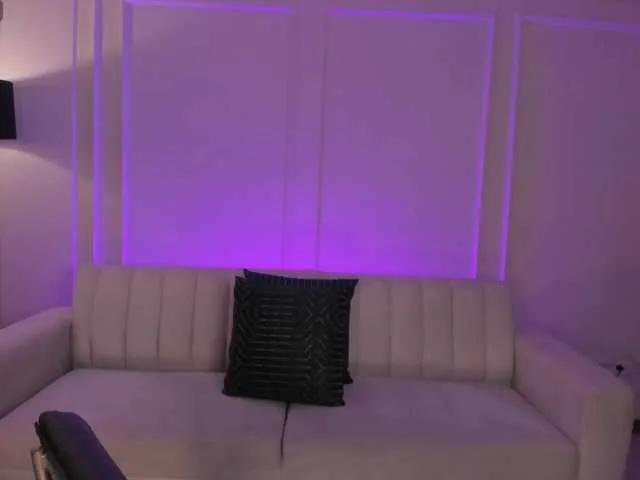 EloisaOlivero on BongaCams