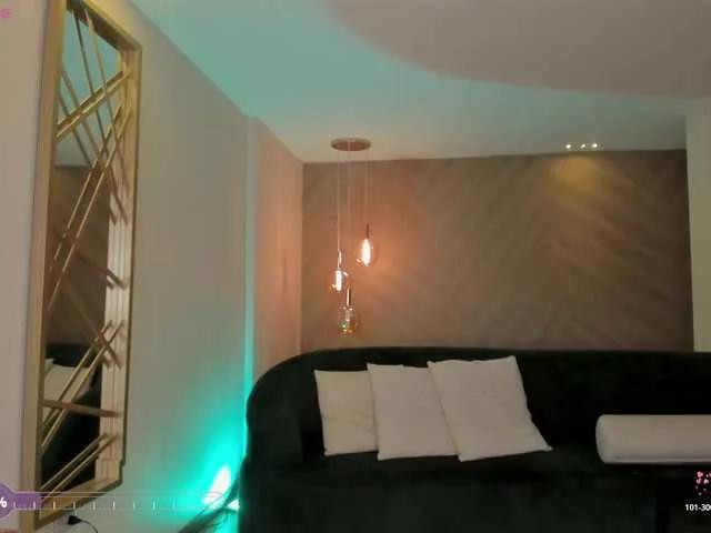 ErikaBenz on BongaCams