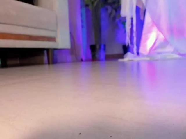 EsmeraldaGrace on BongaCams