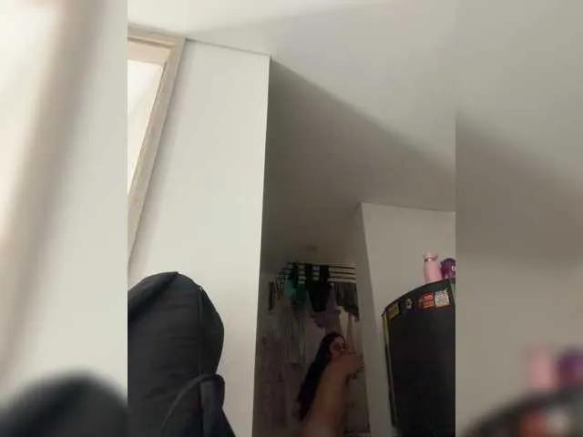 EvanShell1 — i like talk dirty and enjoy all night qith a good conversation, sex hard and wild and role plays and a lot game of sex