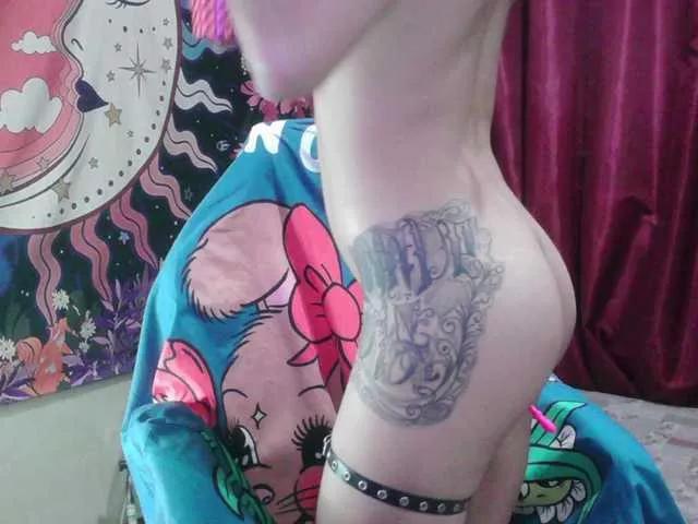 EvilNikki on BongaCams