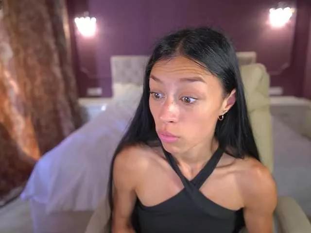 FataleNellie on BongaCams