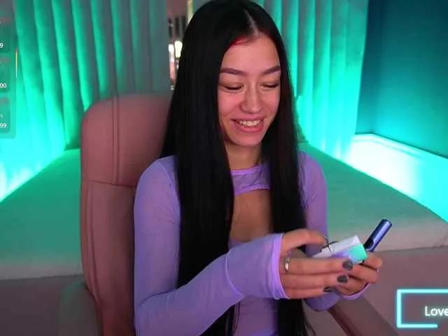 FataleNellie — Confidence and taking the lead

Deep eye contact and whispers in my ear

Compliments that give me goosebumps

Intelligence and a great sense of humor

When you tell me what you want and aren't afraid to fantasize