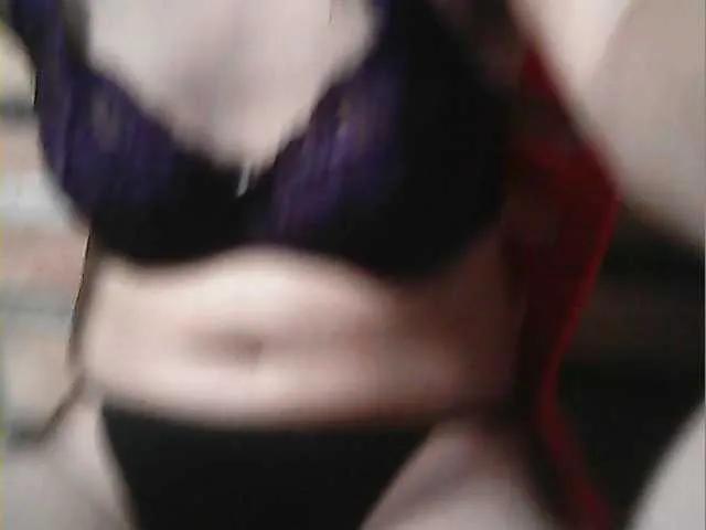 flowerhairypinay on BongaCams